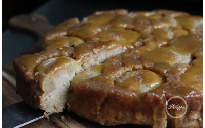 Spiced Sticky toffee apple and pear cake